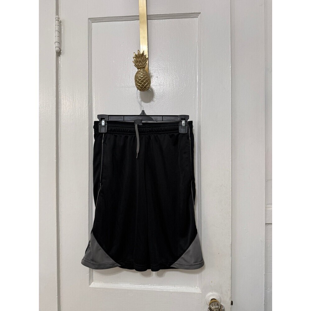 Champion boy’s size large basketball shorts